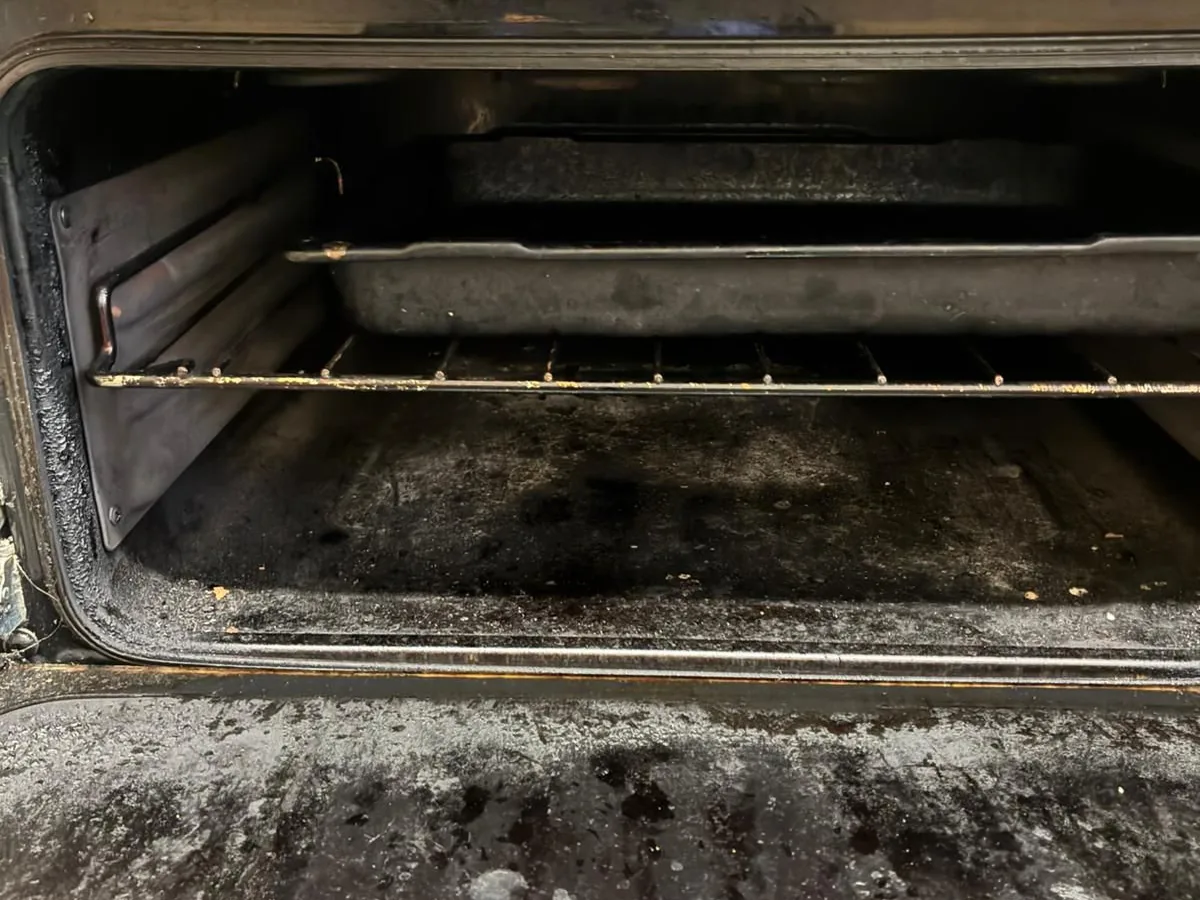 Oven deep clean before cleaning